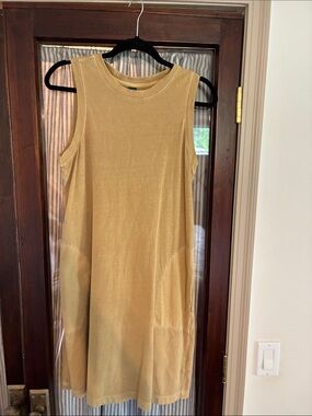 Old Navy Sleeveless Mustard Yellow Shift Dress